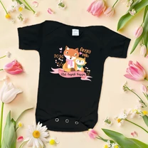 Kép 2/4 - Első Anyák Napja, Rókuci (Egyedi névvel, Rózsaszín) -  Babaruha