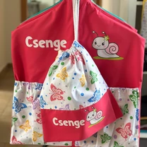 Kép 4/7 - Ovizsák szett - Pillangó (Rózsaszín) - Egyedi felirattal is rendelhető