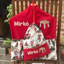 Kép 2/3 - Ovizsák szett - Tűzoltó Állatok (Piros) - Egyedi felirattal is rendelhető