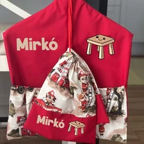 Kép 1/3 - Ovizsák szett - Tűzoltó Állatok (Piros) - Egyedi felirattal is rendelhető