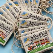 Kép 4/8 - Ballagási tarisznya "Gyerekek a vonaton" mintával (03A típus, egységes)