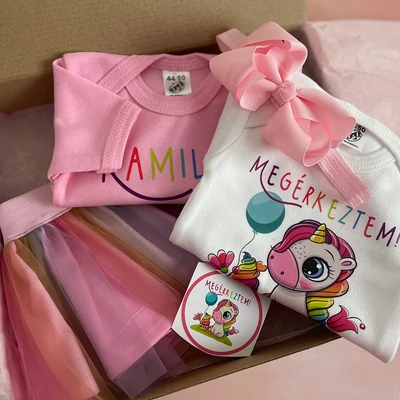 Unikornis Megérkeztem -  Babadoboz (Egyedi név + Hajpánt)