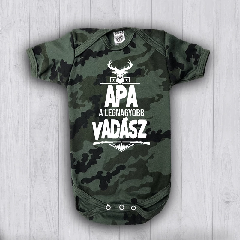 Apa  a legnagyobb vadász (Fehér felirat) - Babaruha