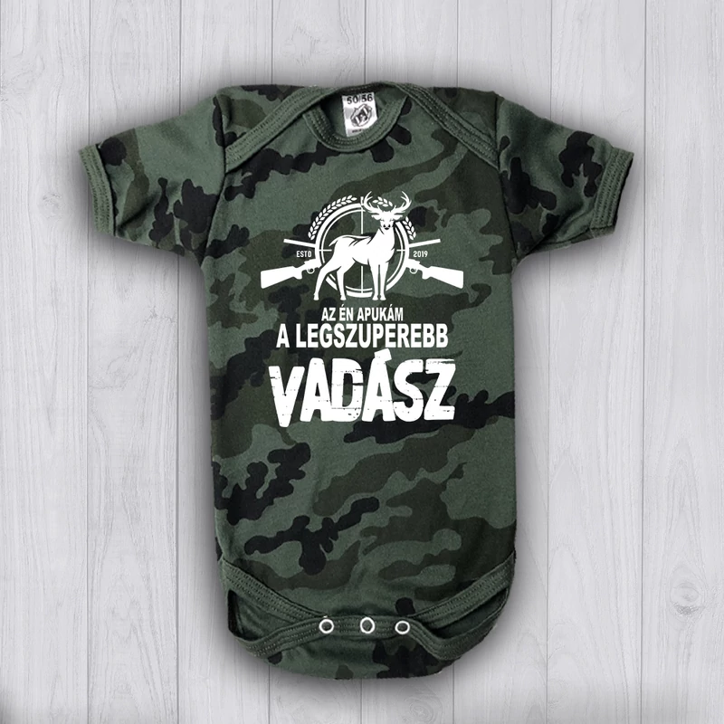 Az én apukám a legszuperebb vadász (Fehér felirat) - Babaruha