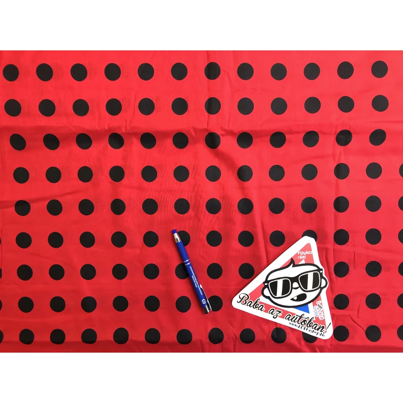 9_pöttyös
