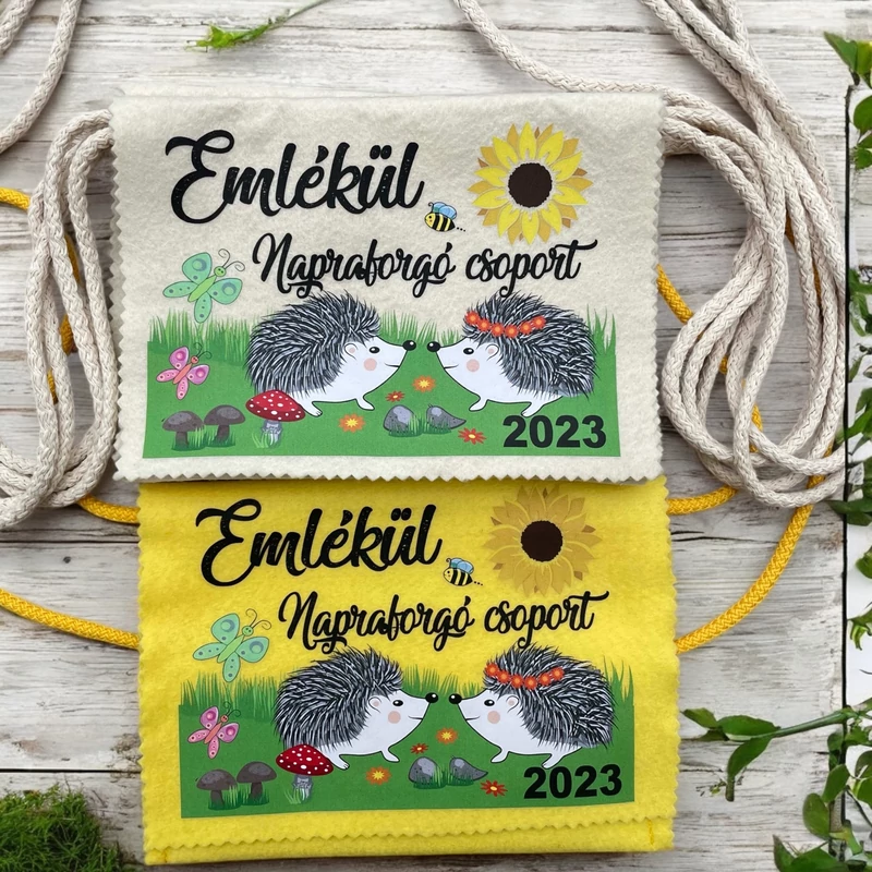 Ballagási tarisznya "Süni a réten" mintával (02A típus, egységes)