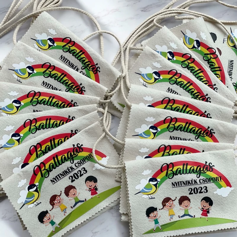 Ballagási tarisznya "Szivárvány" mintával (04A típus, egységes)