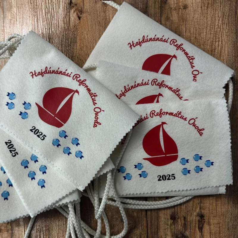 Egyedi tervezésű Ballagási tarisznya, egységes mintával (07A típus, egységes)