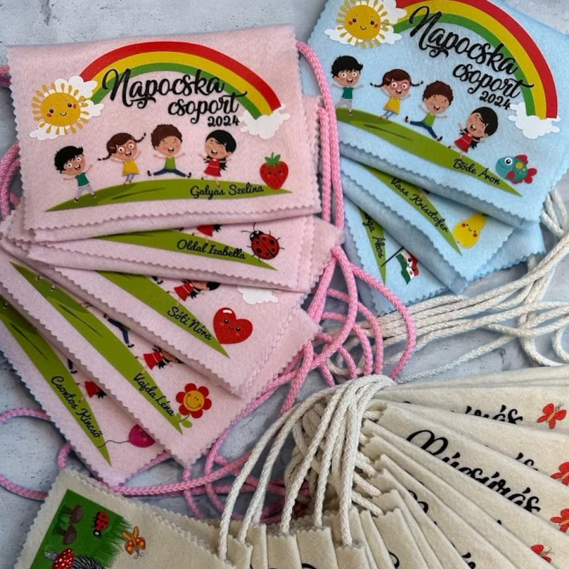 Ballagási tarisznya "Szivárvány" mintával, egyedi névvel, jellel (04B típus, egyedi)