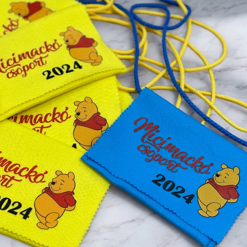 Ballagási tarisznya a csoport jelével (01A típus, egységes)